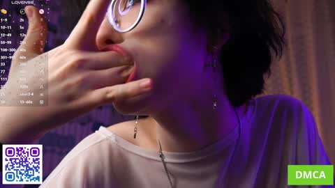   L  online show from 02/15/26, 07:54