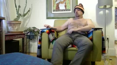 Snapshot of cinapw chatting on 12/13/24, 11:50 cinapw online show from 12/13/24, 11:50