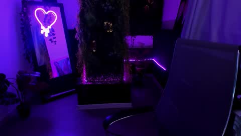 Cin Bellamy online show from 02/21/26, 05:52