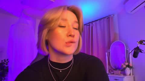 Cin Bellamy online show from 03/08/26, 05:55