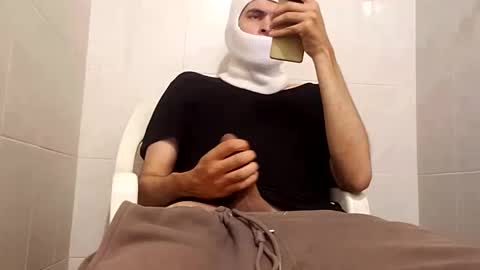 Ernesto online show from 01/02/25, 01:40