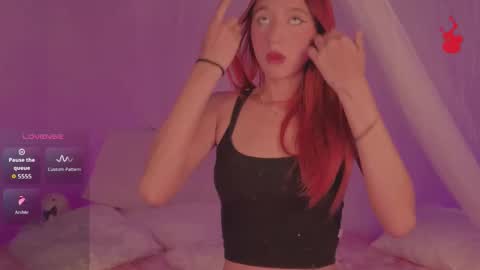 Sofi Eva and Mey online show from 11/05/25, 03:06