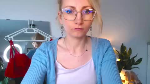 Cinderella online show from 04/01/26, 07:09