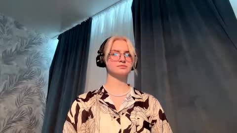 Cindi online show from 11/14/25, 05:33