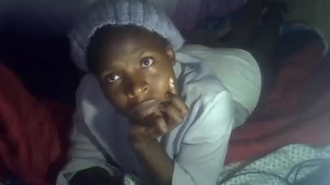Snapshot of cindy_finest chatting on 05/20/26, 06:25 cindy_finest online show from 05/20/26, 06:25