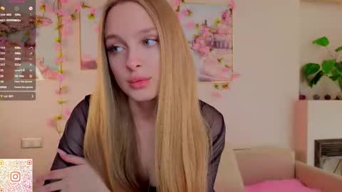 Im Cindy online show from 10/17/25, 07:11