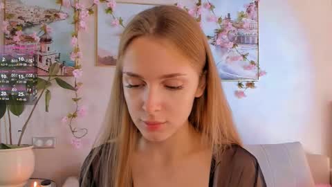 Im Cindy online show from 10/22/25, 06:46