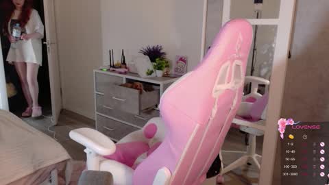 Maddy online show from 12/23/25, 03:26