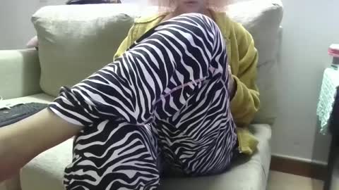 Snapshot of cinthia2525 chatting on 12/01/24, 04:29 cinthia2525 online show from 12/01/24, 04:29