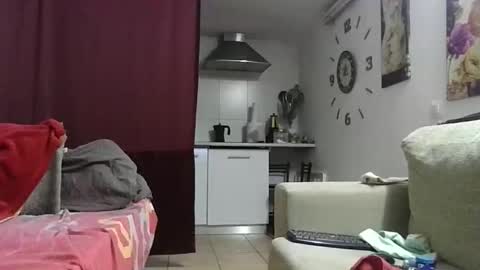 Snapshot of cinthia2525 chatting on 01/01/25, 01:05 cinthia2525 online show from 01/01/25, 01:05