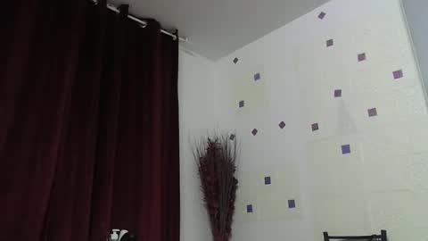 Snapshot of cinthia2525 chatting on 01/10/25, 02:34 cinthia2525 online show from 01/10/25, 02:34