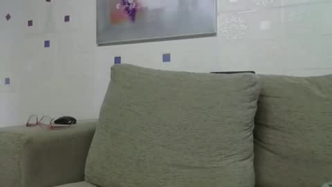 Snapshot of cinthia2525 chatting on 03/11/25, 10:51 cinthia2525 online show from 03/11/25, 10:51