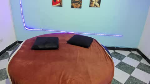 Snapshot of cinthya_dan chatting on 05/29/26, 06:28 Cinthya online show from 05/29/26, 06:28