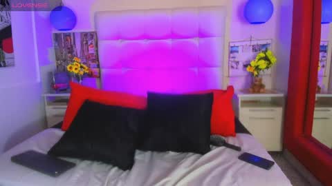 Snapshot of cinthya_walker1 chatting on 05/05/26, 03:31 cinthya_walker1 online show from 05/05/26, 03:31