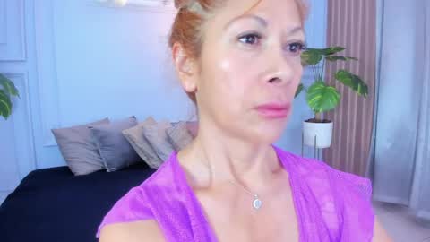  CINTIA  online show from 04/17/26, 11:24