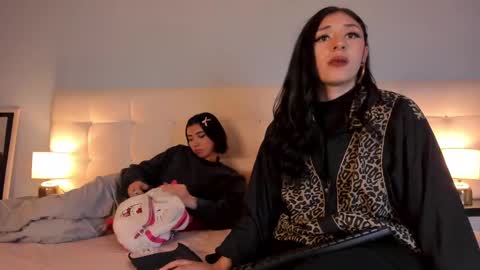 Cintya online show from 01/14/25, 02:19