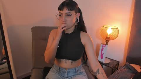 Cintya online show from 02/04/25, 10:13