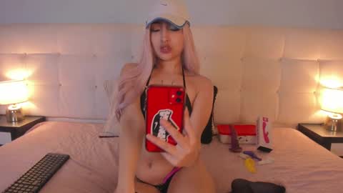 Cintya online show from 02/05/25, 10:01