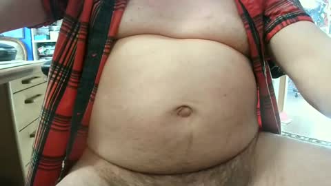 Snapshot of circus_bear chatting on 03/07/25, 03:07 Circus Bear online show from 03/07/25, 03:07