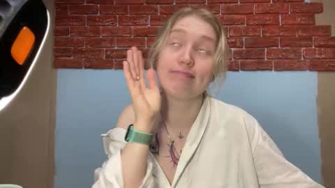 citrusblissss online show from 10/01/25, 02:45