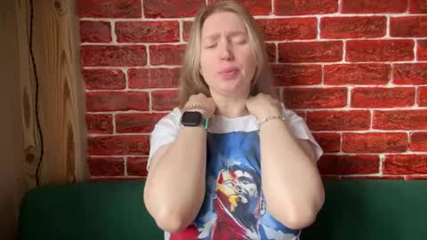 citrusblissss online show from 10/15/25, 02:33