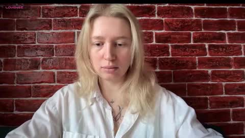 citrusblissss online show from 11/04/25, 02:32