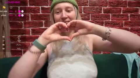 citrusblissss online show from 12/02/25, 03:29