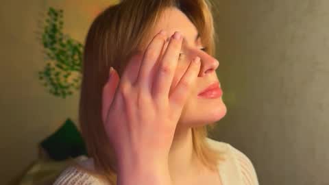 Snapshot of citruska chatting on 01/17/26, 04:22 karina online show from 01/17/26, 04:22