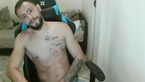 Snapshot of ciupp chatting on 10/13/25, 05:57 Ciupp online show from 10/13/25, 05:57