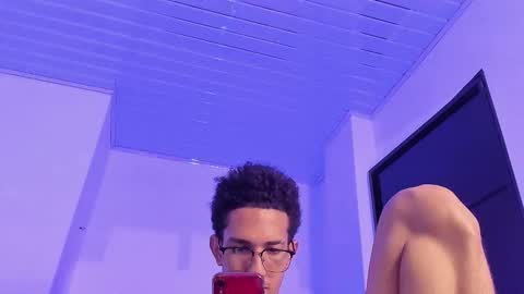 cj_davis1 online show from 11/25/25, 03:01