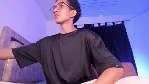 cj_davis1 online show from 02/09/26, 02:26