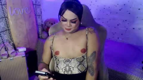 Snapshot of cj_parker69 chatting on 04/15/26, 12:50 QUEEN CESS online show from 04/15/26, 12:50
