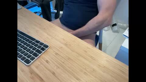 Snapshot of cjamie chatting on 01/10/25, 12:58 cjamie online show from 01/10/25, 12:58