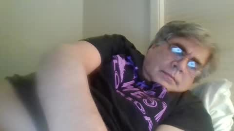 Snapshot of cjxox chatting on 03/03/25, 02:04 cjxox online show from 03/03/25, 02:04