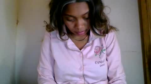 Snapshot of ckamilla45 chatting on 10/06/25, 03:04 ckamilla45 online show from 10/06/25, 03:04