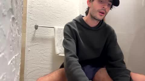 ckeefer96 online show from 12/04/25, 02:54