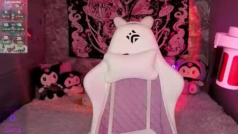 Claire Faers online show from 12/18/25, 02:45