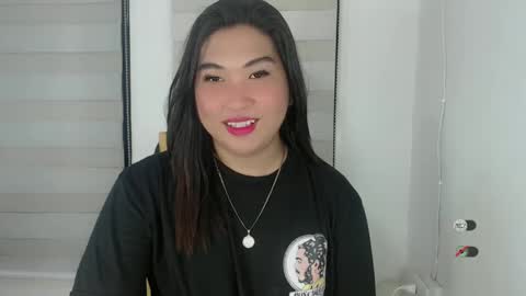 CLAIRE online show from 02/15/25, 10:00