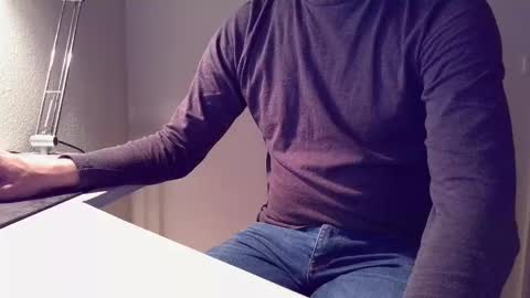 clamshive7 online show from 11/16/25, 01:44