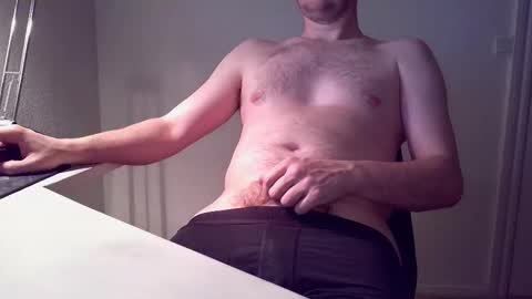 clamshive7 online show from 12/13/25, 07:53