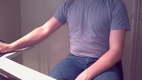 clamshive7 online show from 03/11/26, 07:31