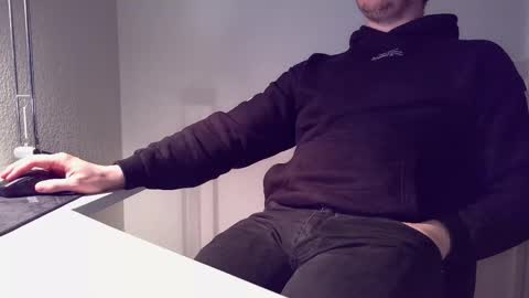 clamshive7 online show from 03/29/26, 04:51