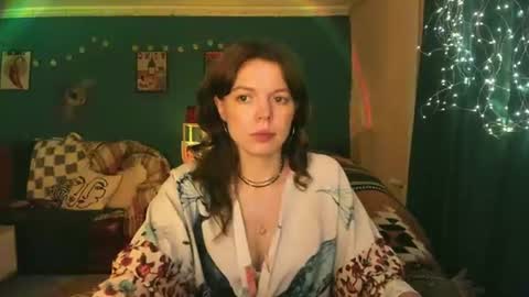 Snapshot of clancyosbourne chatting on 07/07/26, 06:01 Clancy online show from 07/07/26, 06:01