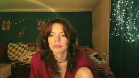 Snapshot of clancyosbourne chatting on 07/15/26, 05:51 Clancy online show from 07/15/26, 05:51