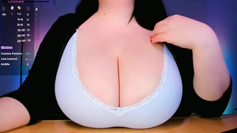 Clara  online show from 01/19/25, 05:26