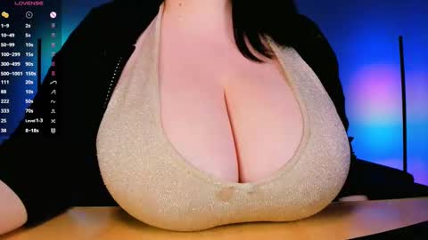 Clara  online show from 03/06/25, 01:16