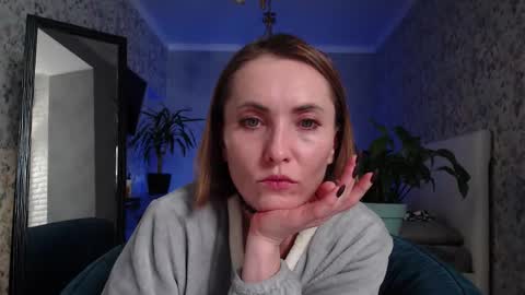 Clara online show from 10/16/25, 06:20