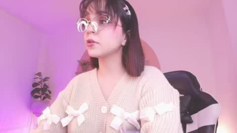 Snapshot of clara_lu chatting on 07/14/26, 02:49 C L A R A online show from 07/14/26, 02:49