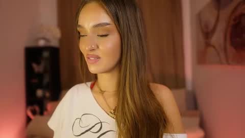 Clara smile online show from 09/26/25, 06:34