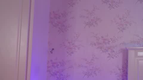 ClaraHazel online show from 01/17/26, 05:23
